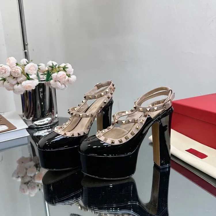 Valentino VALENTINO High-heeled Sandals
