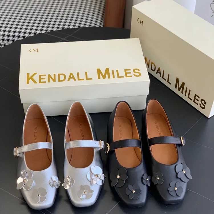 KENDALL MILES Single Shoes