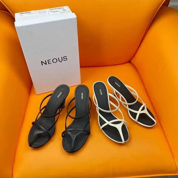 NEOUS High-heeled Sandals