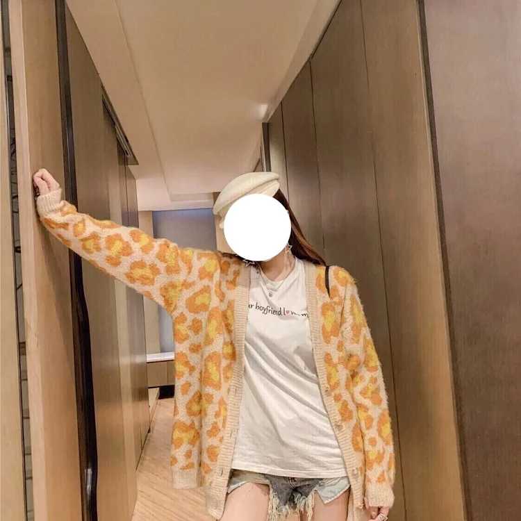 Women's Cardigan Sweater
